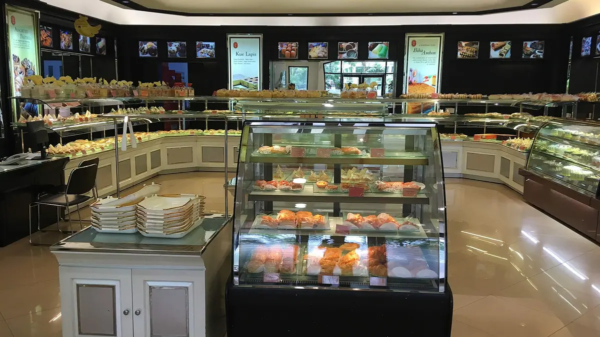 Cake Shop bakes